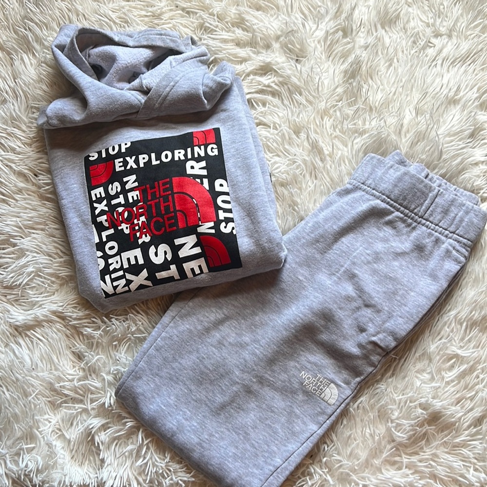 The North Face boys set size M